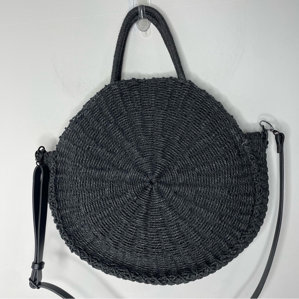 Abercrombie & Fitch Large Straw Women's Black Tote Bag Natural Round Bag